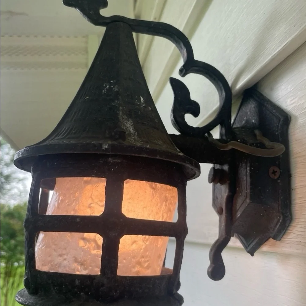 One Light Fixture xCottage Style Storybook Lantern Porch Lights - Picture 1 of 2